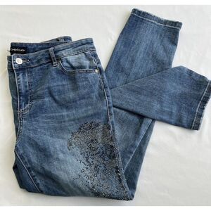 Bebe‎ Women's Size Small Jeans With Diamond Skull Design 32 x 27.5 Mid Rise
